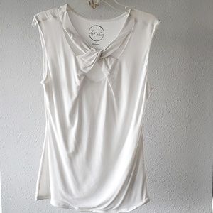 INC crisscrossed tank